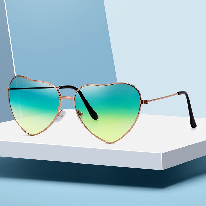 1PC Women Heart Shape Sunglasses Brand Designer Men Metal Frame Sun Glasses Vintage Gradient Ocean Lenses UV400 Shades_voghion.com