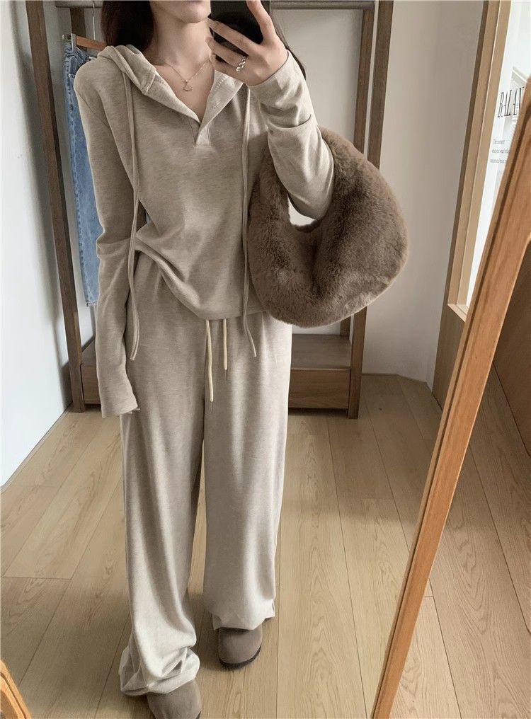001 Casual Sports Suit For Women, Autumn New Loose Lazy Style, Youthful Fashionable Top And Wide-Leg Pants Two-Piece Set_voghion.com
