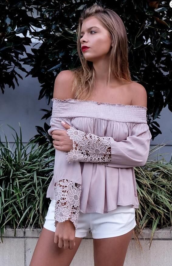 Maglietta viola con colletto in pizzo con una sola parola, popolare, squisita e sexy_voghion.com