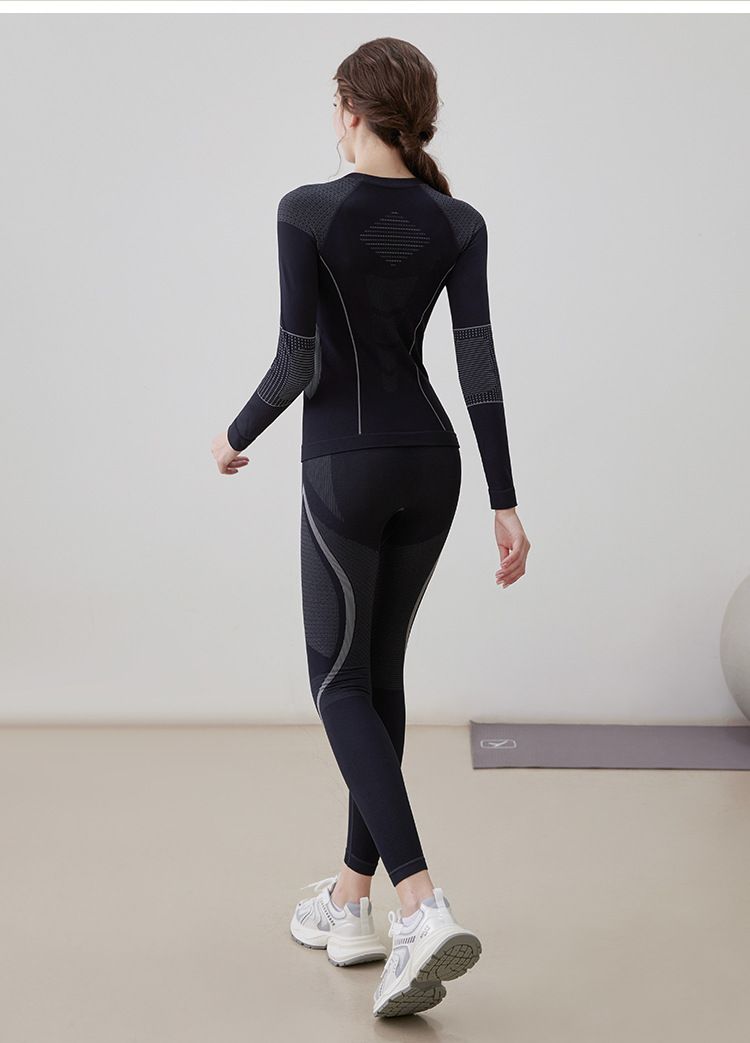 Winter 2025 Neues Outdoor-Ski-Set mit warmer Funktionsunterwäsche für Damen_voghion.com