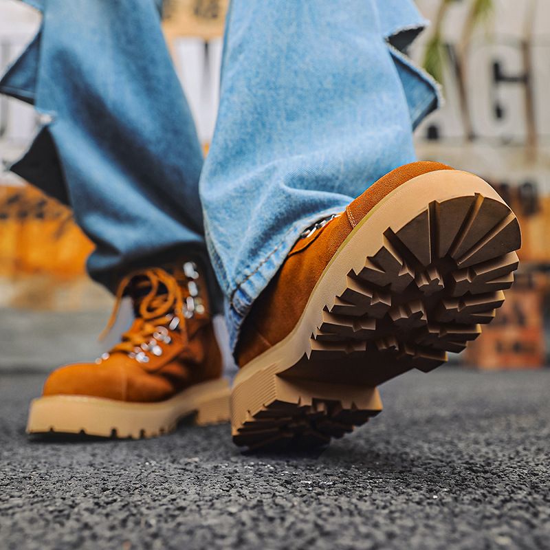 Cowhide Outdoor Tooling Boots Retro American Medium Tube Seven-hole Martin Boots Couple Thick-soled Heightening Desert Men_voghion.com