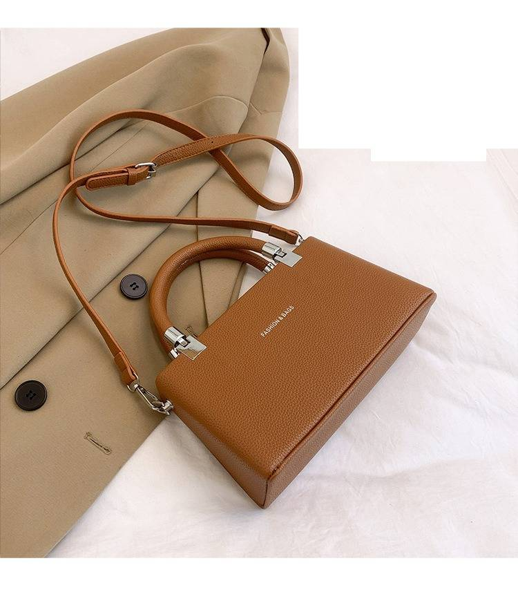 Elegante borsa a tracolla piccola in pelle PU da donna con tracolla staccabile - Borsa quadrata alla moda per l'uso quotidiano. Borsa a tracolla piccola quadrata con tracolla singola._voghion.com
