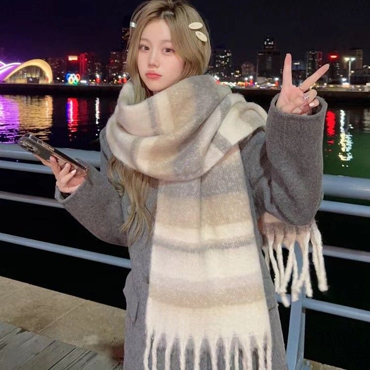 Nuova sciarpa in mohair 2025 per donna, stile coreano autunnale e invernale, calda sciarpa in cashmere di alta qualità._voghion.com