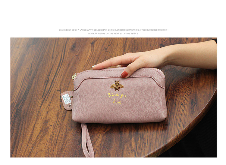 2023 Pochette in pelle con hardware squisito ape europea e americana Pochette da donna casual a grande capacità Portafoglio a mano_voghion.com