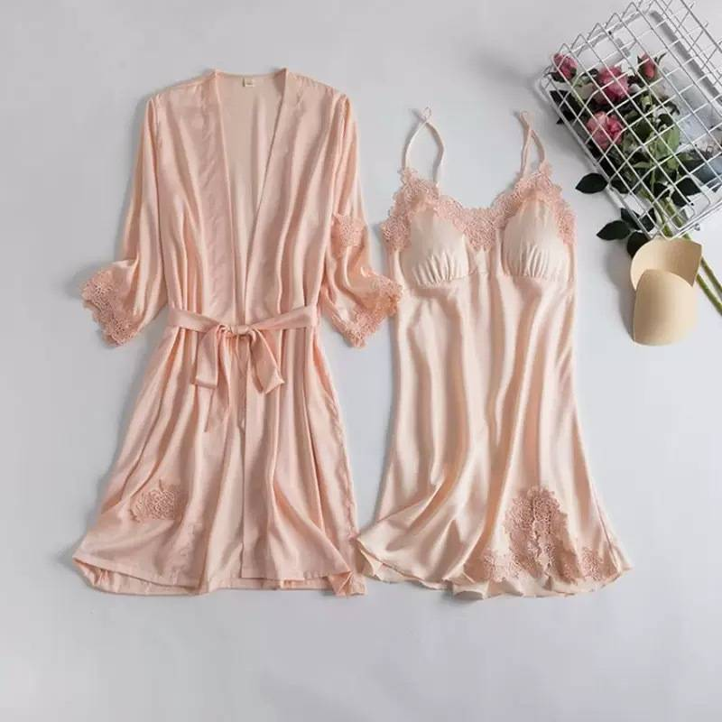 Conjunto de pijama de satén con ribete de encaje: camisón y bata con relleno ajustable (S-XXXL)_voghion.com