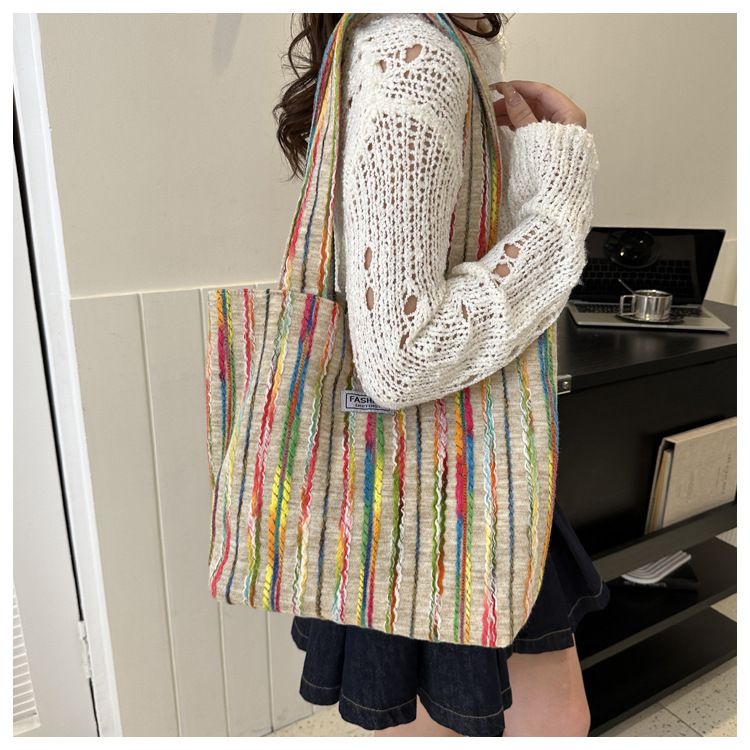 Large Capacity Stripe Handbag 2024 Summer Commuter Fashion Casual Western Style One Shoulder Underarm Tote Bag_voghion.com