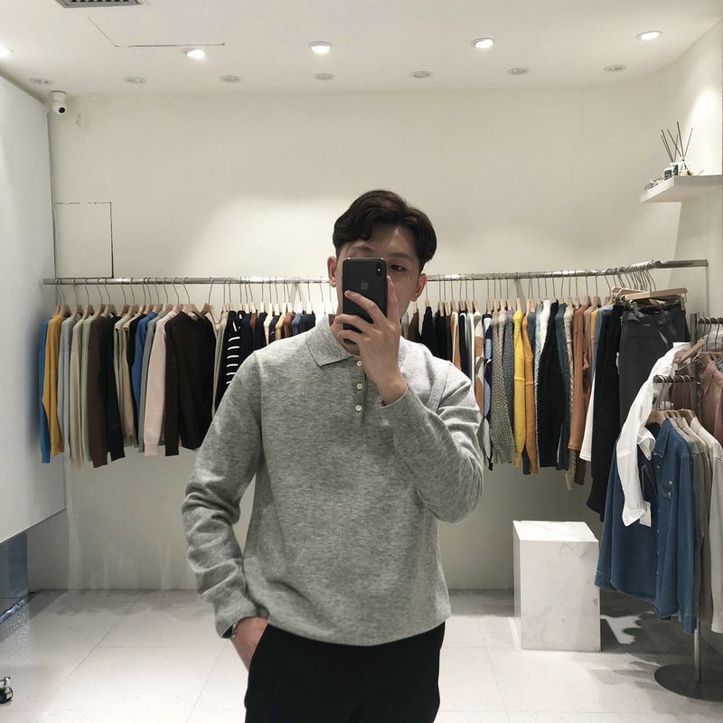 Korean-Style Minimalist Lapel Sweater – Solid Color Crewneck Pullover (Grey/White/Black, M-3XL)_voghion.com