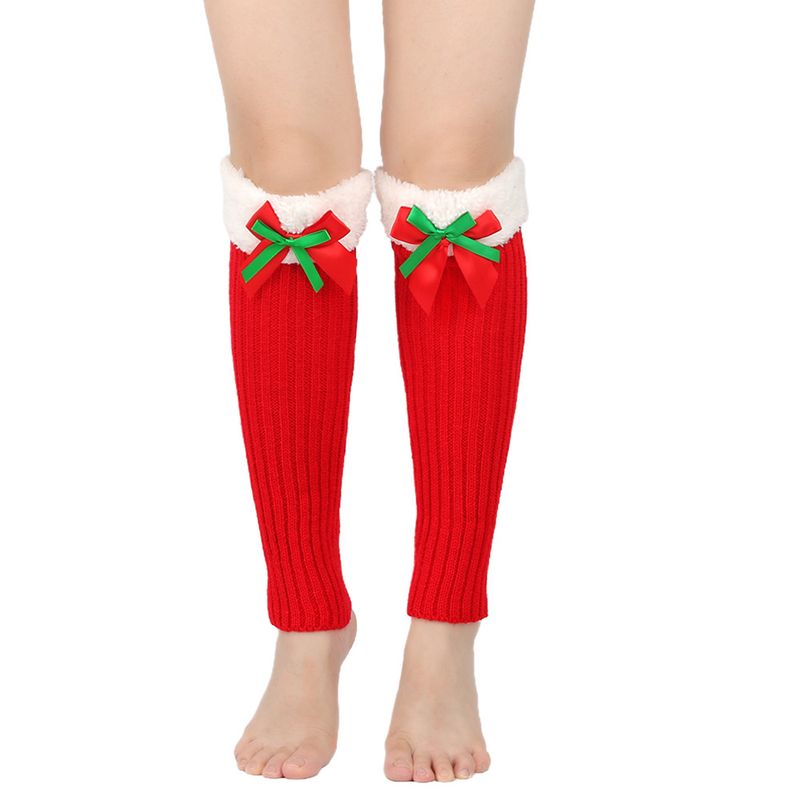avec des chaussettes de Noël en velours pour femmes, des protections chaudes en tricot pour les jambes et les pieds, des chaussettes poilues à nœud papillon_voghion.com