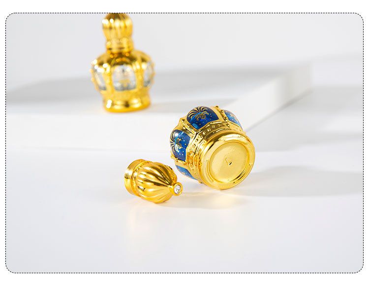 Parfümzubehör Spot 12ML Crown Gold Parfümflasche Glas Parfüm Roller Flasche Vergoldet Tragbare Kosmetik Roller Flasche_voghion.com