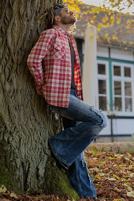 Pantaloni lunghi jeans a gamba larga da uomo di moda casual_voghion.com