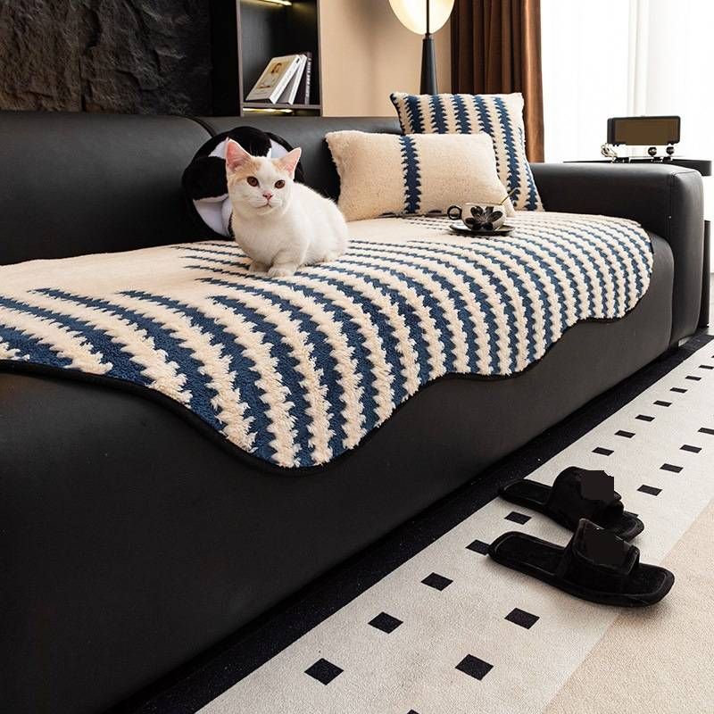 Velvet Sofa Pad – Non-Slip Irregular Chenille Cushion Cover (Luxury Checkered Design, Multi-Size Fit, Anti-Skid Base)_voghion.com