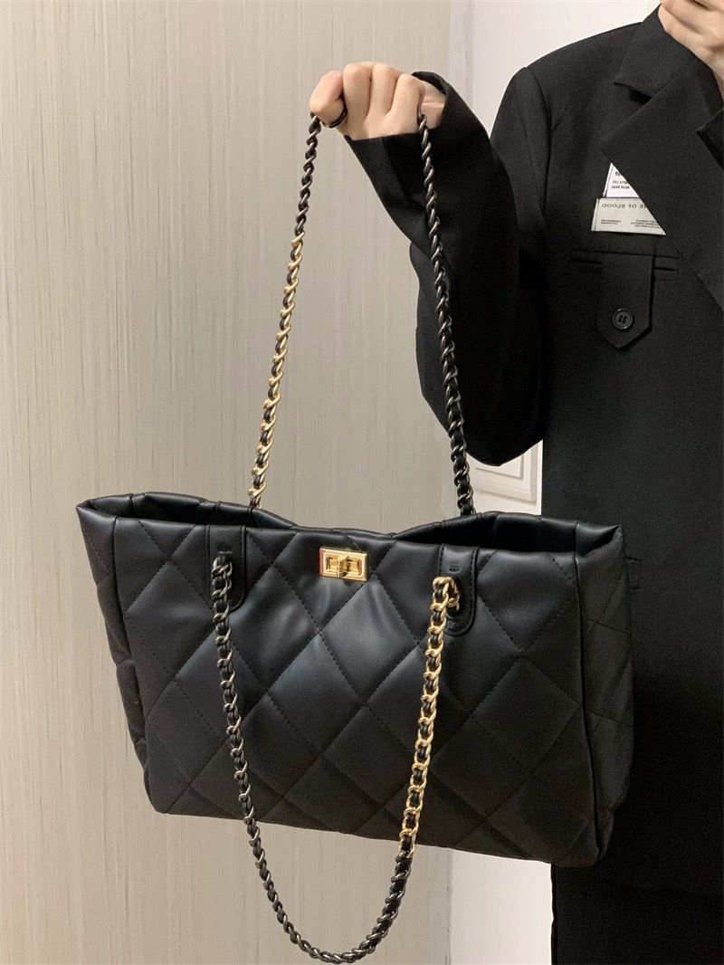 Elegante borsa a tracolla con catena trapuntata a rombi per donna, borsa a tracolla in pelle PU di medie dimensioni con chiusura a cerniera, design minimalista urbano_voghion.com