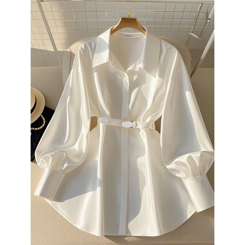 Abbigliamento da donna Completo alla moda per donna, nuovo stile per l'inizio dell'autunno, stile maturo, camicia di alta qualità, design leggero e di lusso, top a maniche lunghe_voghion.com