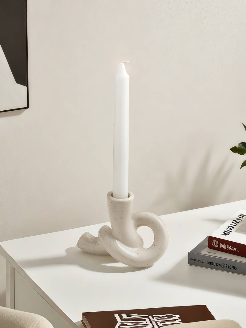 Simple And Elegant Ceramic Candlestick_voghion.com