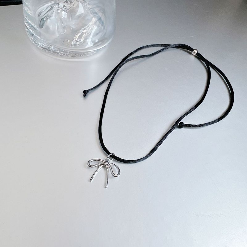 Zuid-Koreaanse blogger met strik, verstelbare, leuke, coole zwarte touwketting, all-match niche, high-end ketting voor dames_voghion.com