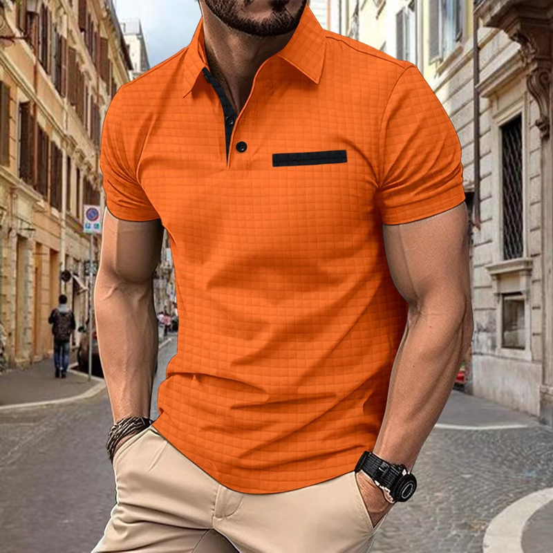 Polo estiva 2024 con bottoni e motivo scozzese per uomo_voghion.com