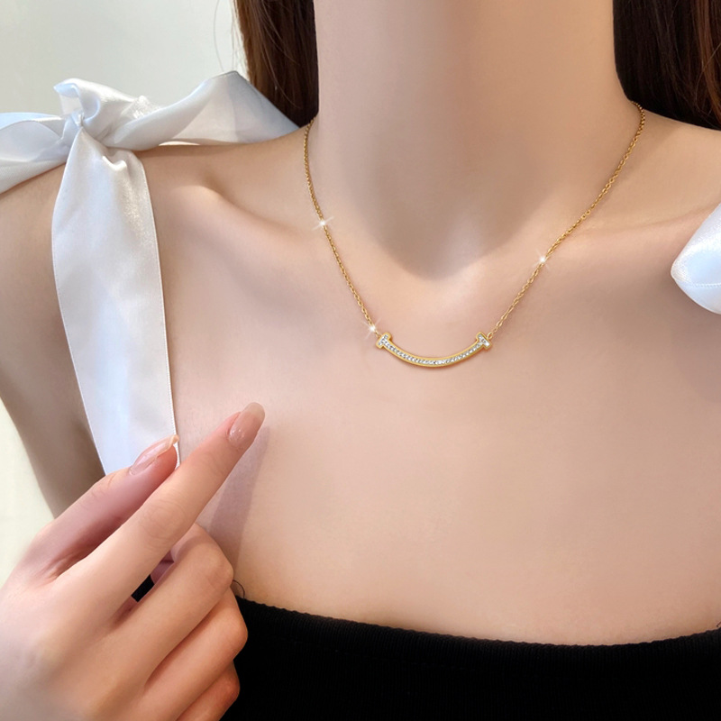 Collana di pendenti per matrimoni di lusso con ciondolo a forma di clavicola Lab con diamanti per gioielli da donna_voghion.com
