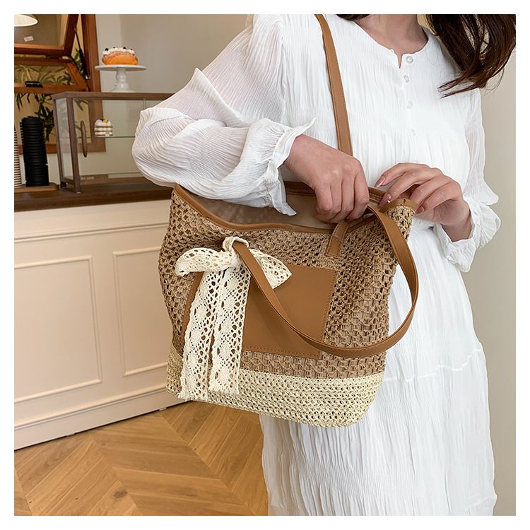 Damentaschen Handgewebte Taschen für Frauen Neue beliebte Strandurlaubs-Schultertaschen Große Kapazitäts-Tragetaschen Strohtaschen_voghion.com