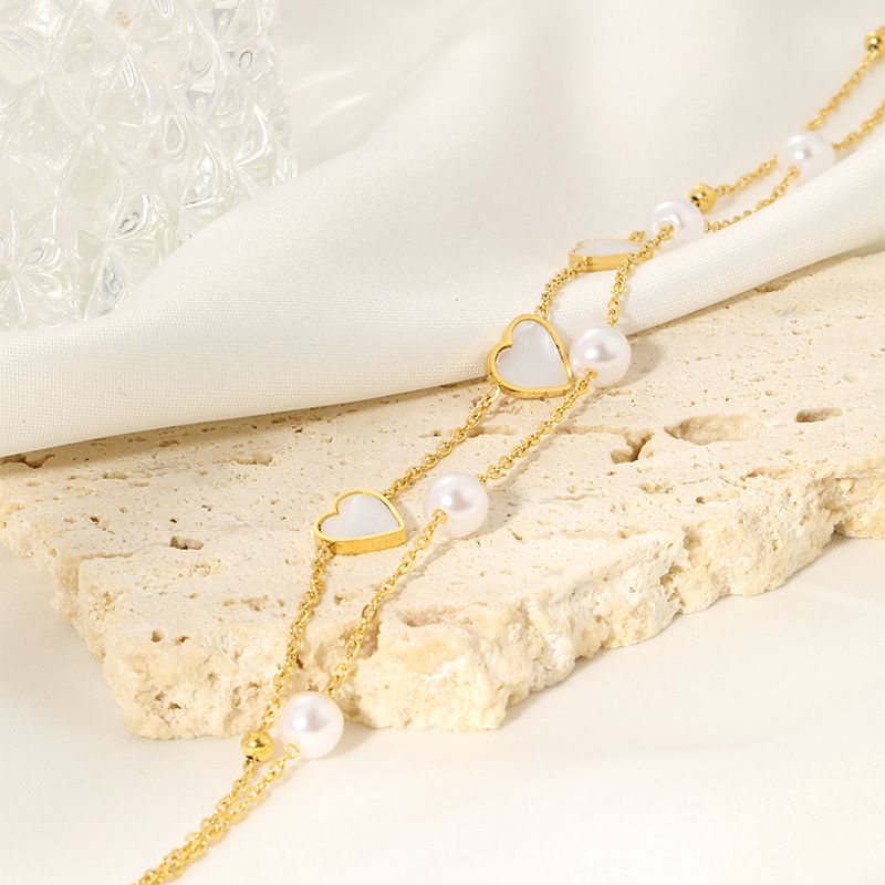 Doppellagiges Fußkettchen aus Perlen und Perlmutt – Vergoldeter Edelstahl, eleganter Fußschmuck für Frauen_voghion.com