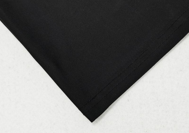 Maiô com babados e proteção solar, conjunto de três peças para natação, surfe e mergulho_voghion.com