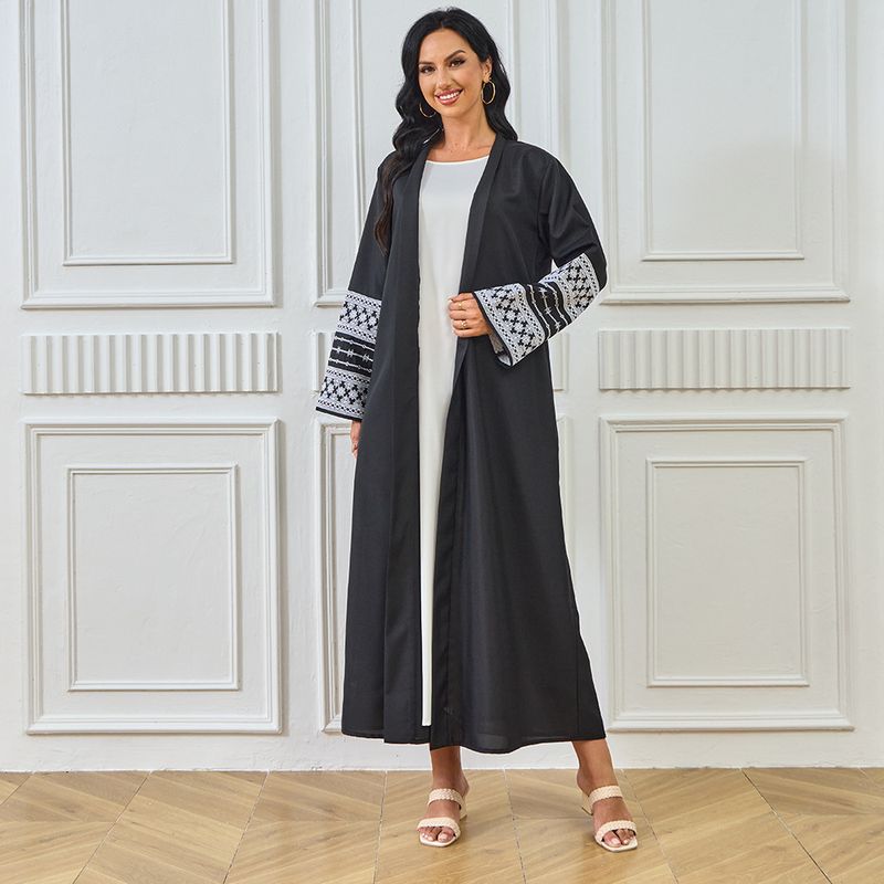Sieviešu apģērbs Abaya Tuvo Austrumu musulmaņu modes elegants kardigans izšūta kleita sieviešu halāts_voghion.com