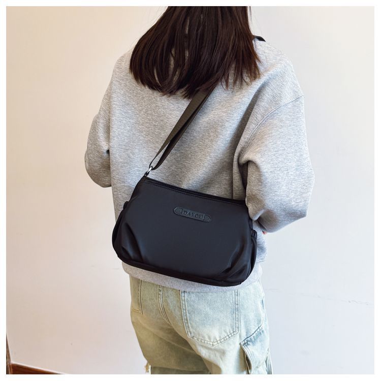 Oxford Cloth For Women, Lightweight Multi-layer Nylon Canvas, Mother's Middle-aged Women's Single Shoulder Crossbody_voghion.com