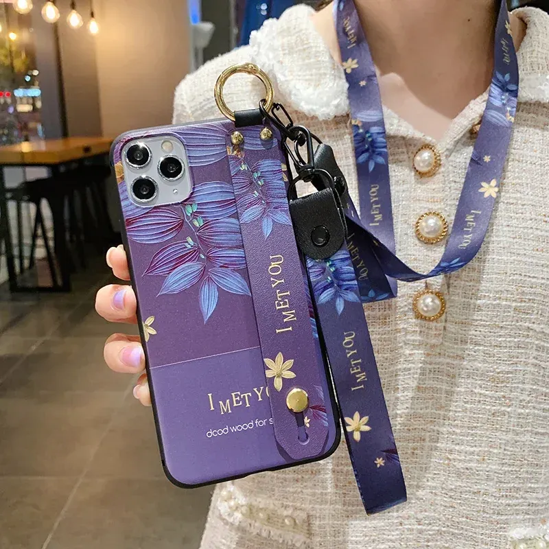 Wrist Strap Lanyard Case For Samsung S25 Plus Ultra S24 FE A56 26 06 16 36 15 25 35 55 Flower Leaves Soft TPU Phone Holder Case_voghion.com