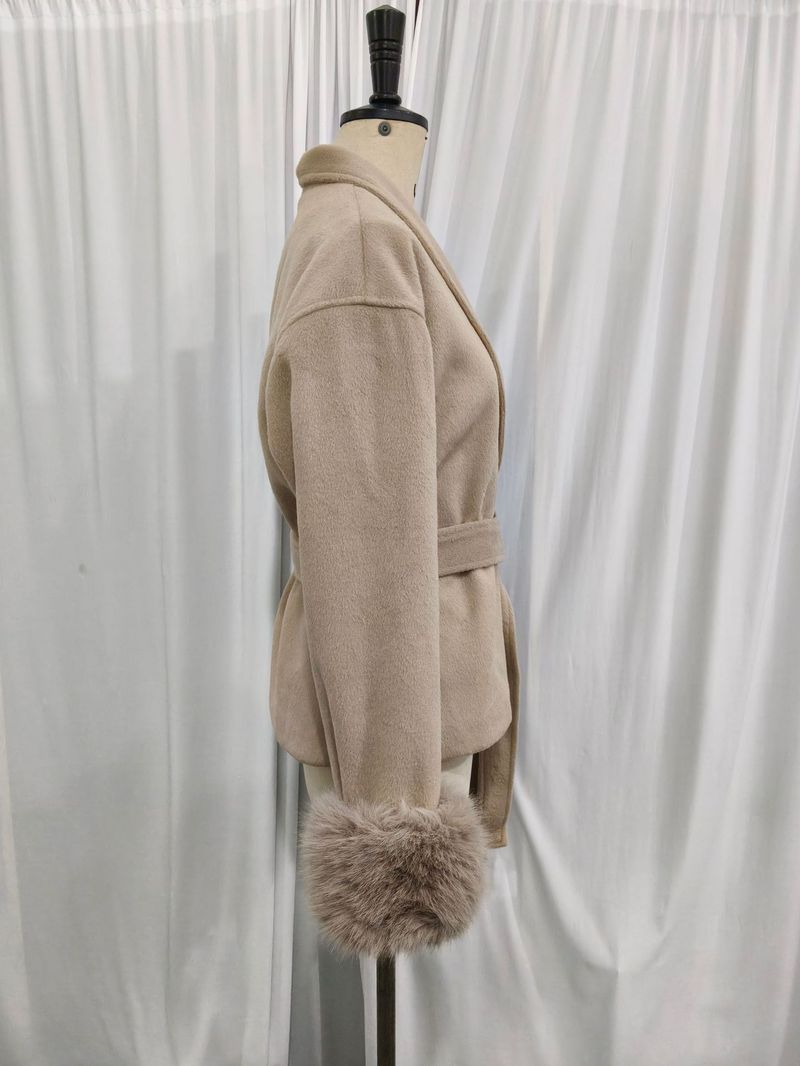 Trenchcoat aus Wollmischung – Langer Damenmantel mit übergroßem Revers und Gürteldetail für elegante und lässige Kleidung_voghion.com