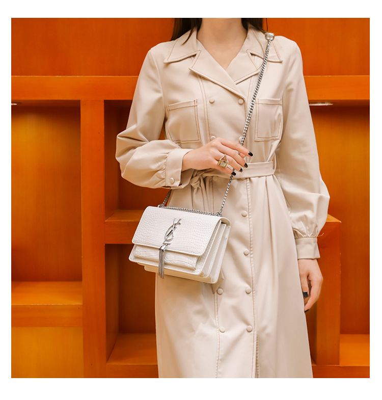 Borsa quadrata piccola a tracolla con catena a tracolla con motivo coccodrillo estivo di nuova moda da donna_voghion.com