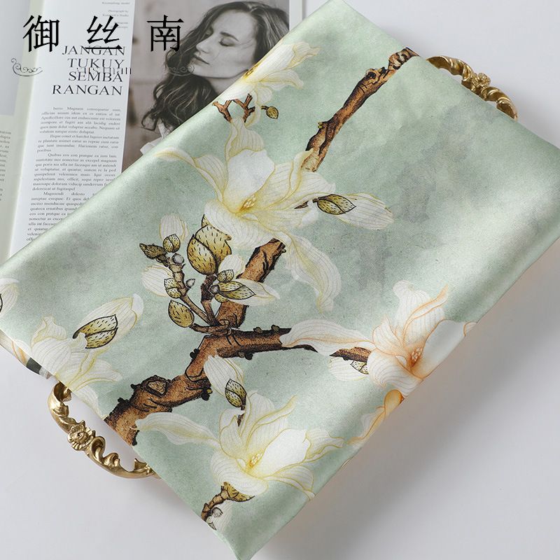 Sciarpa regalo lunga e piccola in raso di seta di gelso 100% stile cinese Hangzhou per donna_voghion.com