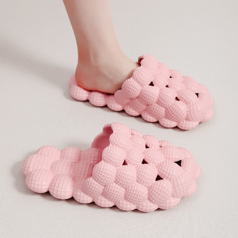 Sommer Hausschuhe mit weichem Boden im Poop-Feeling-Blasen-Lychee-Stil, coole Hausschuhe für Damen im Badezimmer und in der Dusche_voghion.com