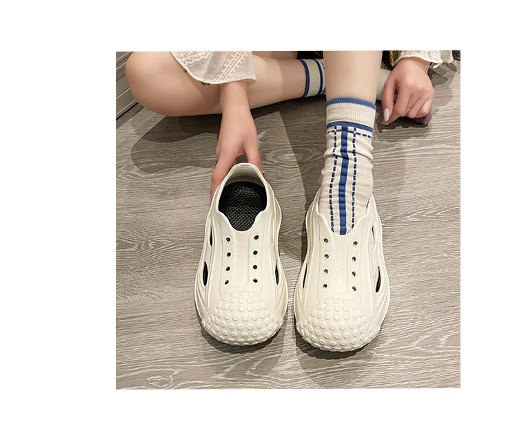 2024 neue Sandalen im Sommerstil mit Plateausohle und weicher Sohle, Strandsandalen zum Reinschlüpfen, stille Paarschuhe_voghion.com