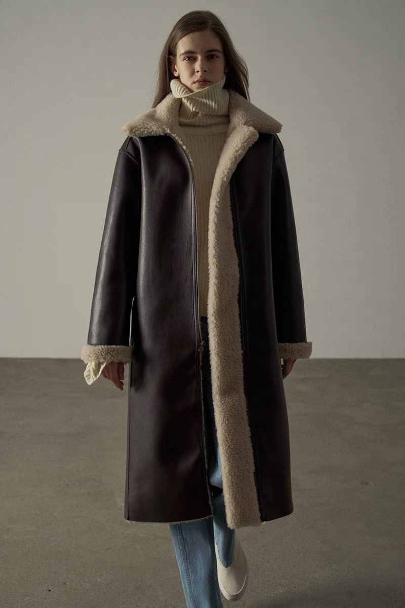 Cappotto reversibile in pelliccia sintetica da donna con design double-face, giacca invernale spessa lunga e corta per autunno e inverno, opzioni nero e marrone_voghion.com