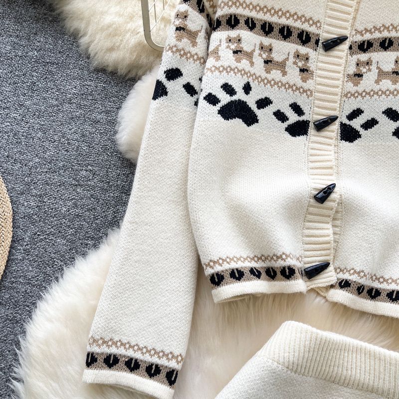 Abito da sposa - Maglione con collo alla coreana ricamato e gonna aderente (beige/nero)_voghion.com