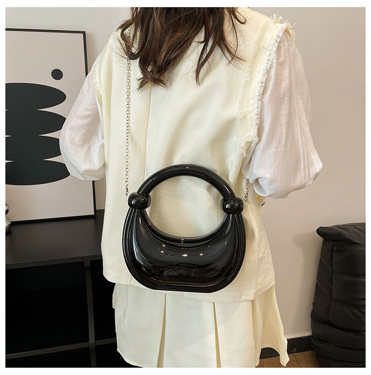 Borse da donna alla moda, borse a mano alla moda, borse a tracolla da donna_voghion.com
