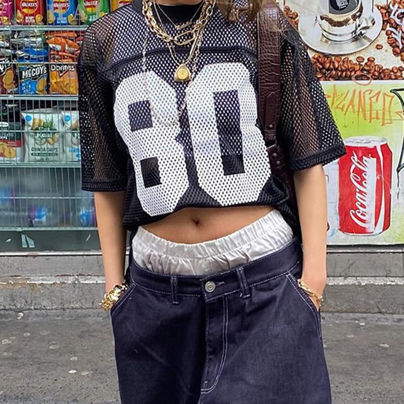 Camiseta de manga corta de malla hueca con estampado digital de estilo callejero americano para mujer, holgada, informal y versátil_voghion.com