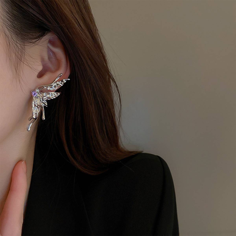 Orecchini a farfalla plissettati Y2K leggeri e di lusso di alta qualità per donna, design asimmetrico, orecchini elfi in stile metallo, orecchini squisiti e alla moda_voghion.com