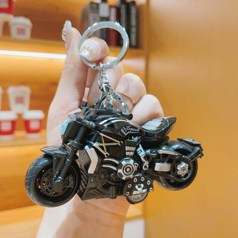 Creativo Nuovo Vantaggio Portachiavi Moto Squisito Portachiavi Auto Borsa Ciondolo Macchina Artiglio Piccolo Regalo Auto da Corsa dei Cartoni Animati_voghion.com