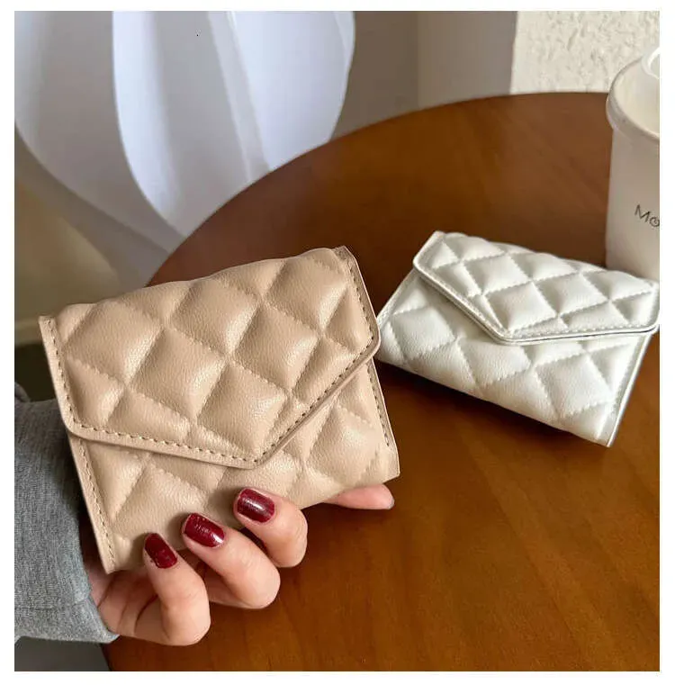 Mehrfach faltbare Geldbörse, lässig-trendig, gesteppt, bestickt, schlicht, individuell, niedlich, großes Fassungsvermögen – ideal für Damen_voghion.com