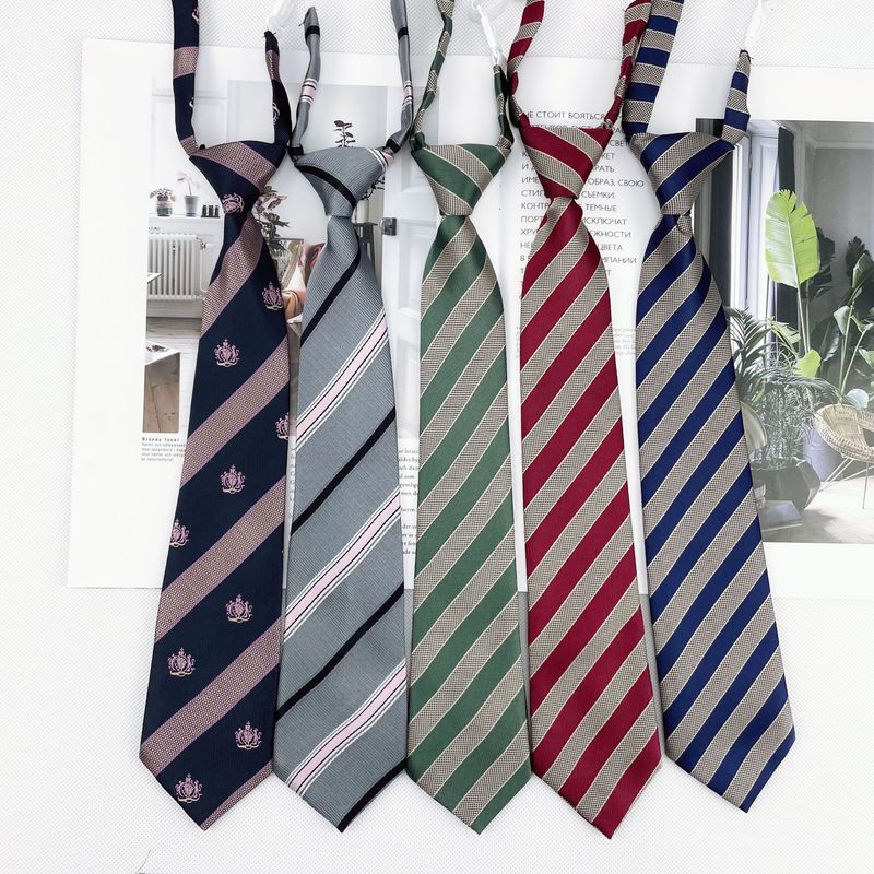 Schicke, handgebundene Krawatte mit gold-roten Streifen – JK Damen, lässig ohne Binden, College-Stil, Vintage, Casual, vielseitig, Trend-Look_voghion.com