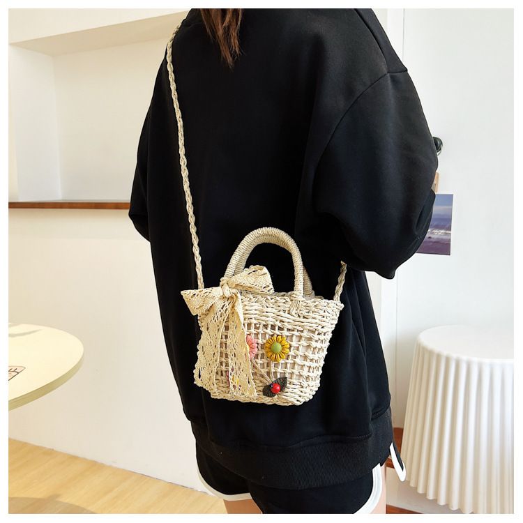 Sacs pour femmes Sac tissé pour femme Sac à bandoulière en dentelle à la mode et simple Sac à main polyvalent et mignon Mini_voghion.com