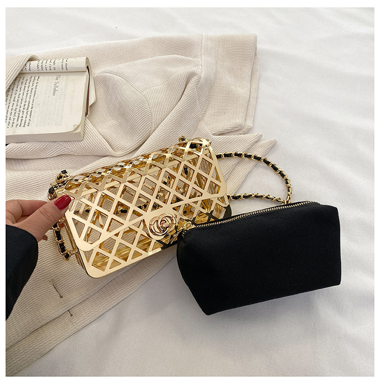Borsa piccola in metallo Nuova borsa a tracolla personalizzata vuota alla moda europea e americana 2024 Borsa quadrata piccola a tracolla da donna Instagram_voghion.com