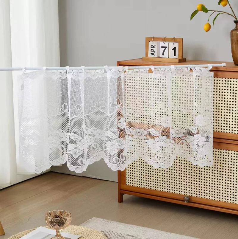 Spitzen-Café-Vorhang mit Lilienstickerei – moderner, transparenter Volant für Fenster und Türen, 150 x 45 cm, 80 % Baumwolle, 20 % Spitze_voghion.com