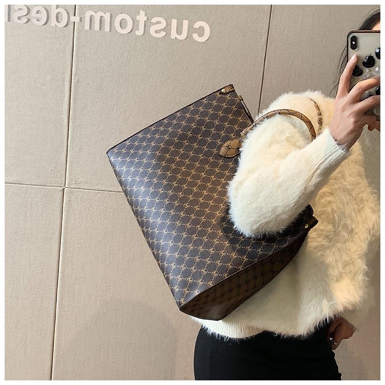grande capacità tote bag nuova borsa per la spesa retrò leggera borsa di lusso per pendolari borsa a tracolla portatile_voghion.com