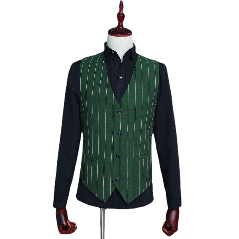 CT Men's Green Plaid Groom Groomsman Suit Double-Breasted Performance Tuxedo Host Emcee Photo Studio Theme_voghion.com