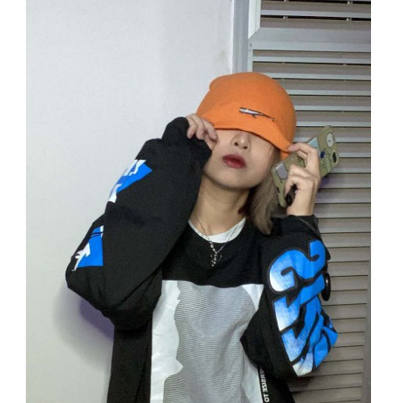 Tendenza Autunno e Inverno Sezione sottile Ricamo di pesci volanti Berretto lavorato a maglia Moda semplice Testa slip-on Hip-hop Berretto di lana nero Uomo e donna_voghion.com