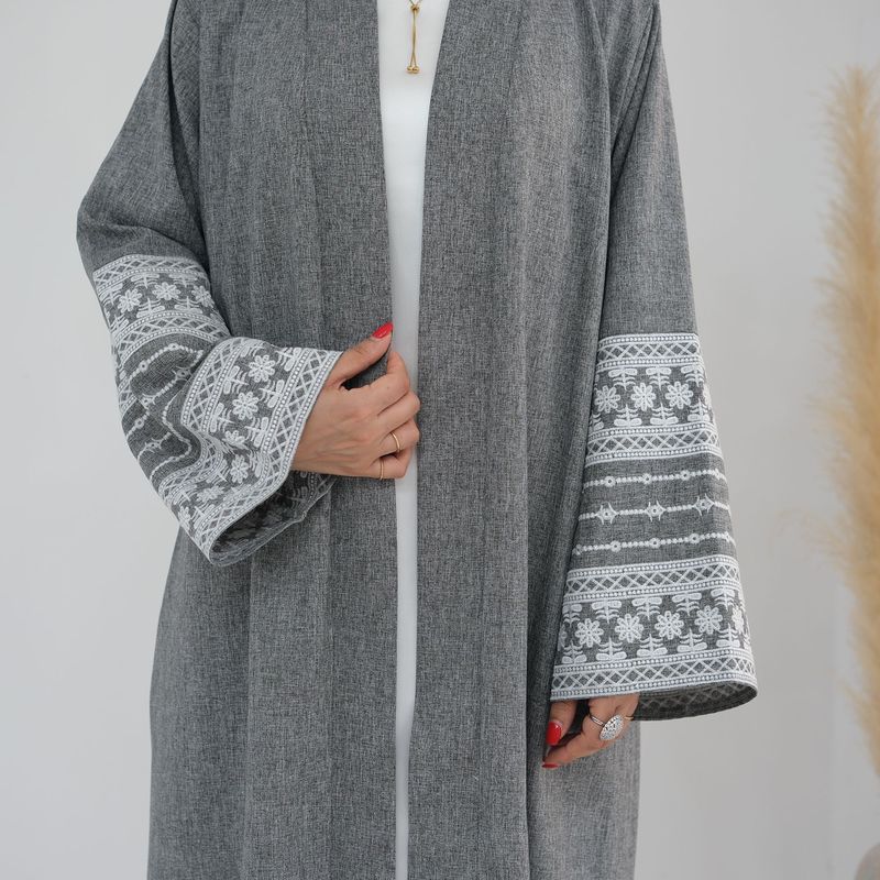 Ženska odjeća s vezom, elegantni kardigan-ogrtač_voghion.com