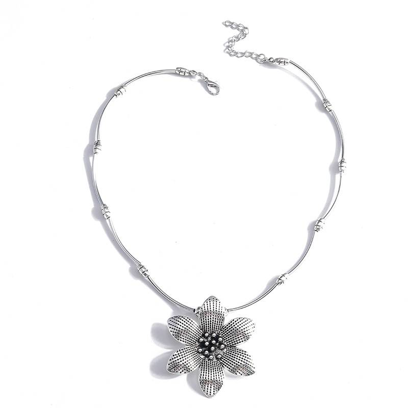 Designer Flower Bohemia Necklace for Women Chokers Collier Femme Handmade Ethnic Pendants Necklaces Jewelry For Gift_voghion.com