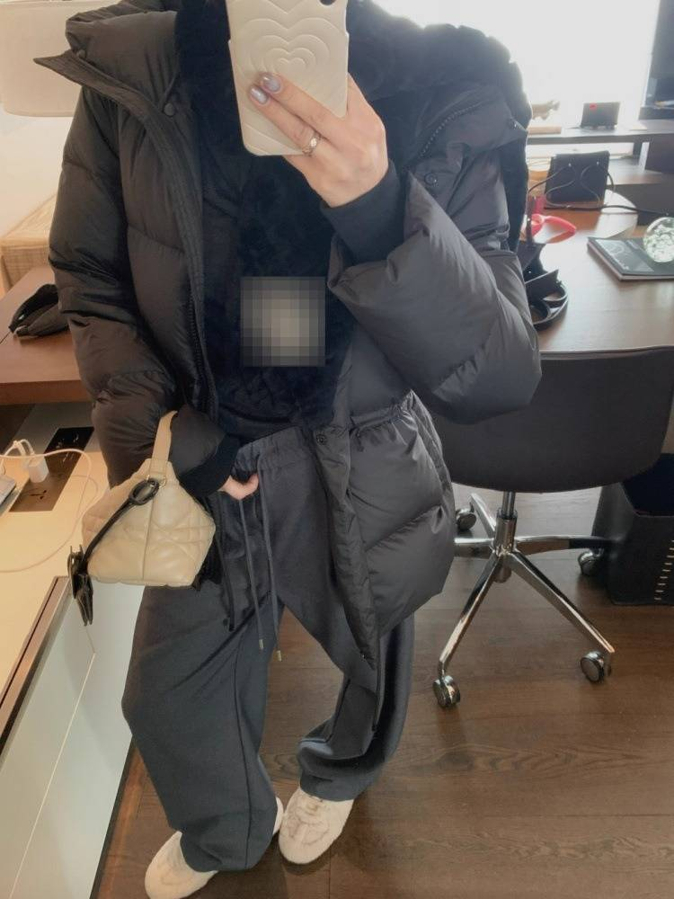 Damen Winter Wattierte Pufferjacke mit schmaler Taille - Modischer Steppmantel in Schwarz, Weiß, Braun & Pink (Größen M-XXXL)_voghion.com