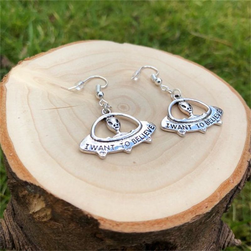Boucles d'oreilles extraterrestres OVNI européennes et américaines, crochets d'oreilles, processus de galvanoplastie, cadeaux intéressants faits à la main, vente en gros_voghion.com